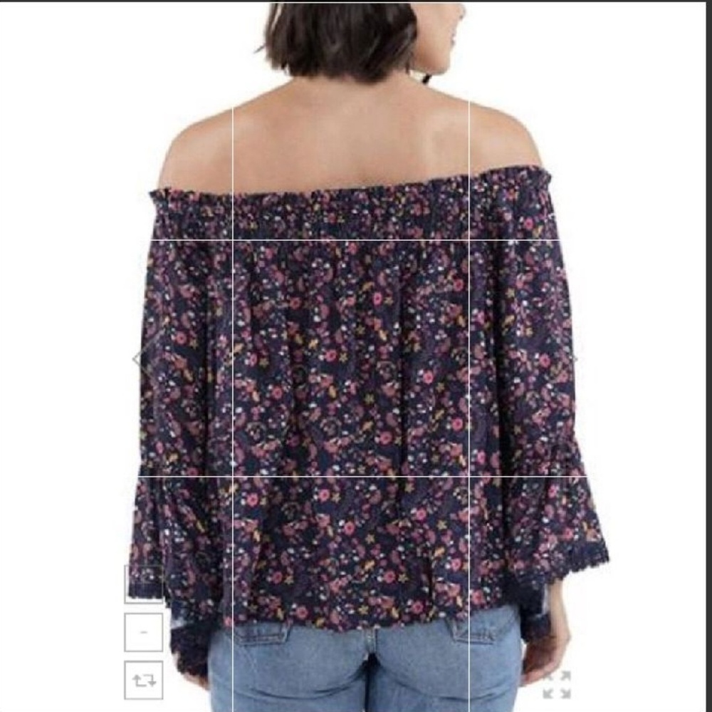 Romantic Off Shoulder Floral Top - Picture 2 of 2